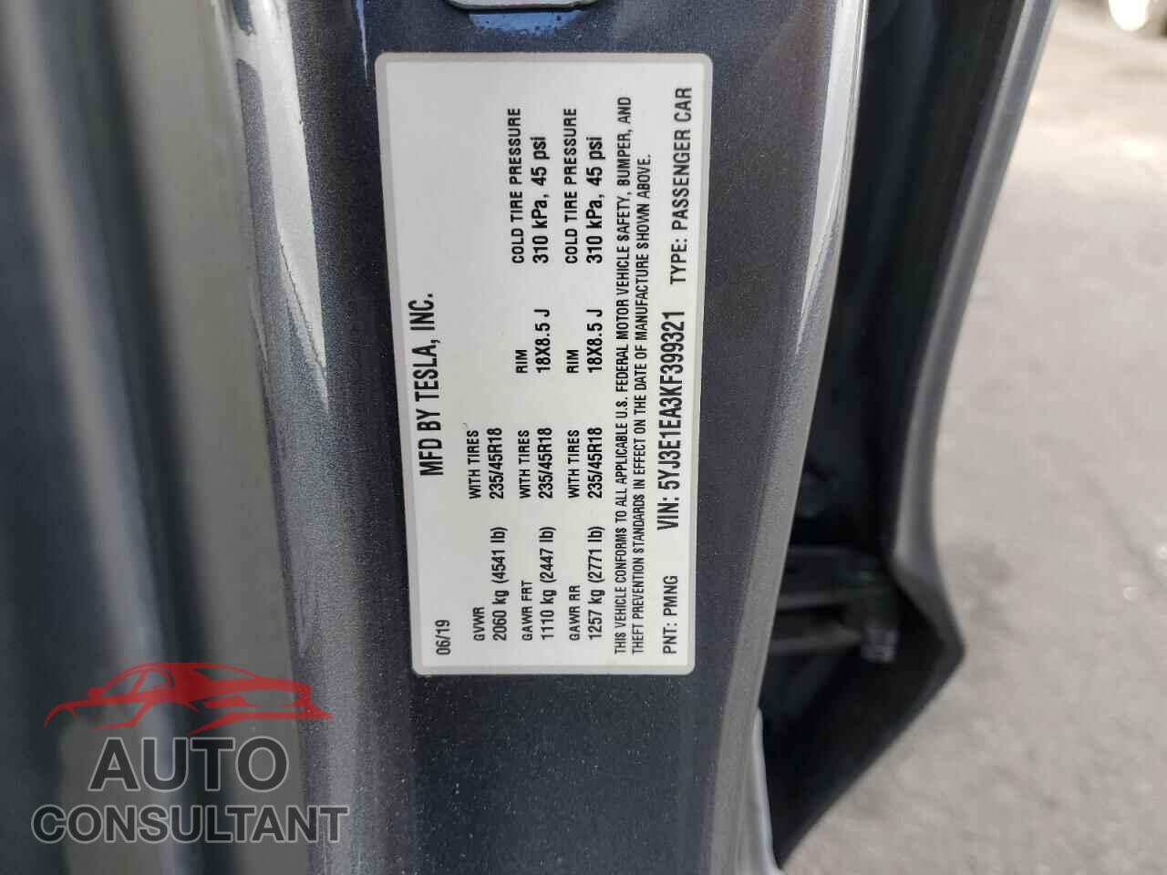 TESLA MODEL 3 2019 - 5YJ3E1EA3KF399321