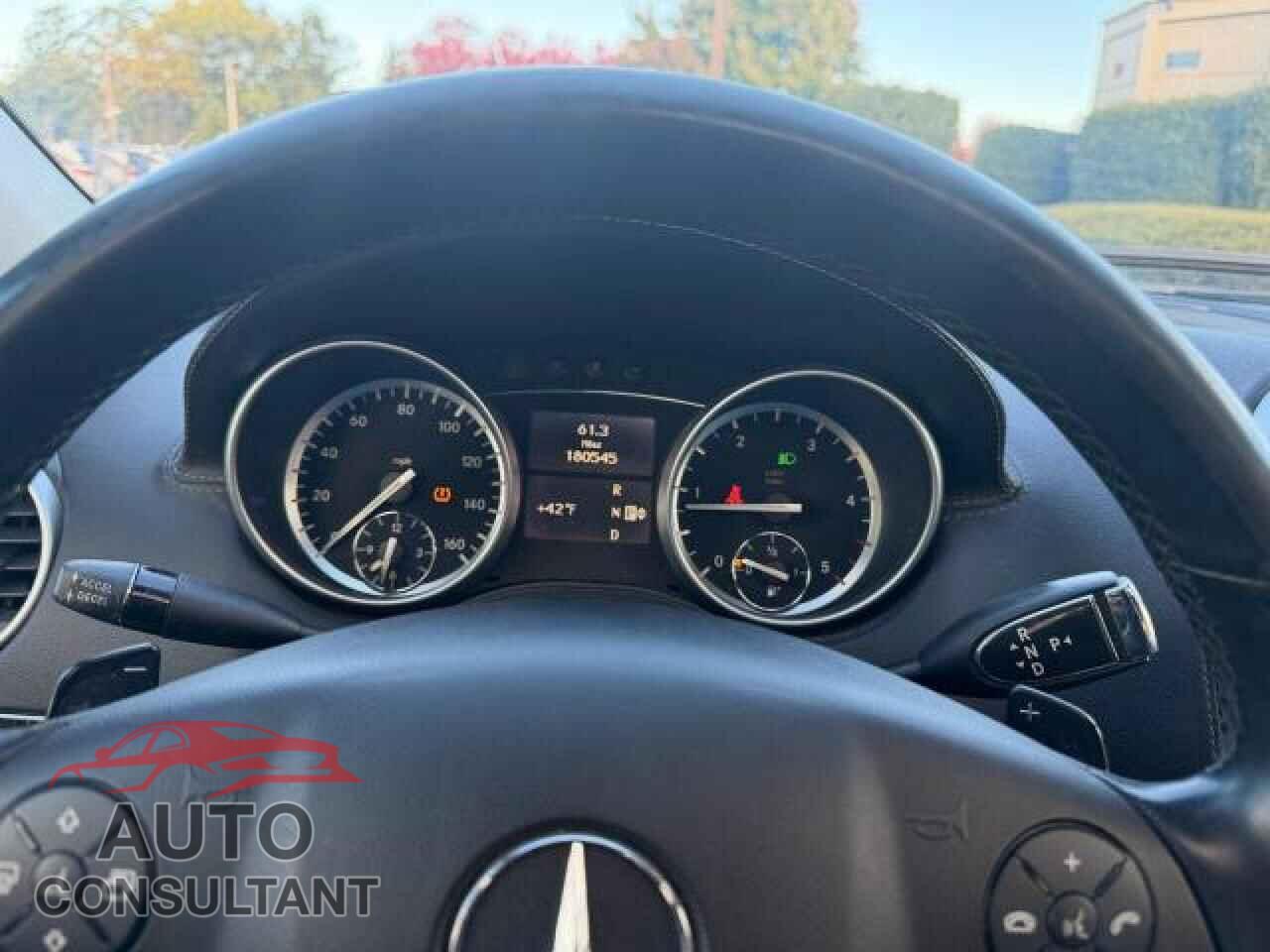 MERCEDES-BENZ GL-CLASS 2011 - 4JGBF2FE4BA678345