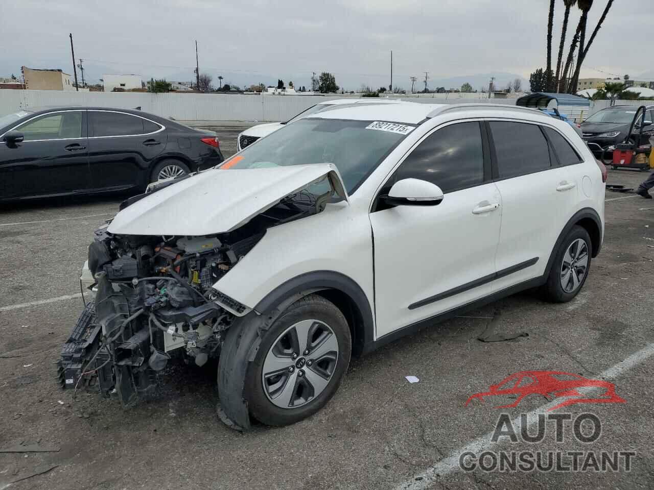 KIA NIRO 2017 - KNDCC3LC9H5055556