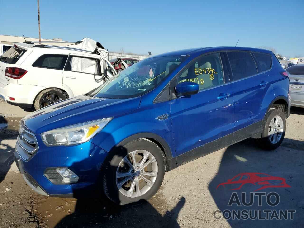 FORD ESCAPE 2017 - 1FMCU9GD3HUE04392