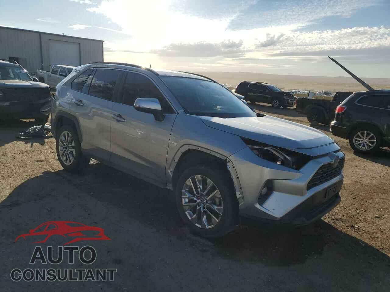 TOYOTA RAV4 2019 - JTMC1RFV0KD500821