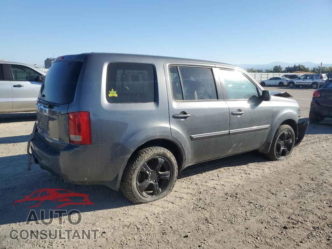 HONDA PILOT 2013 - 5FNYF4H49DB005902