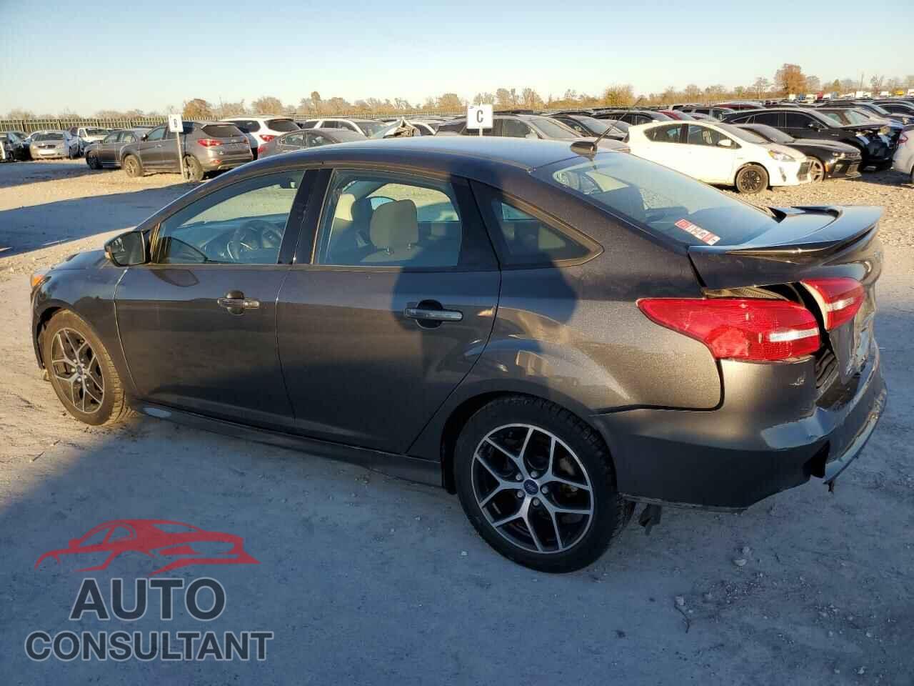 FORD FOCUS 2015 - 1FADP3F22FL277687
