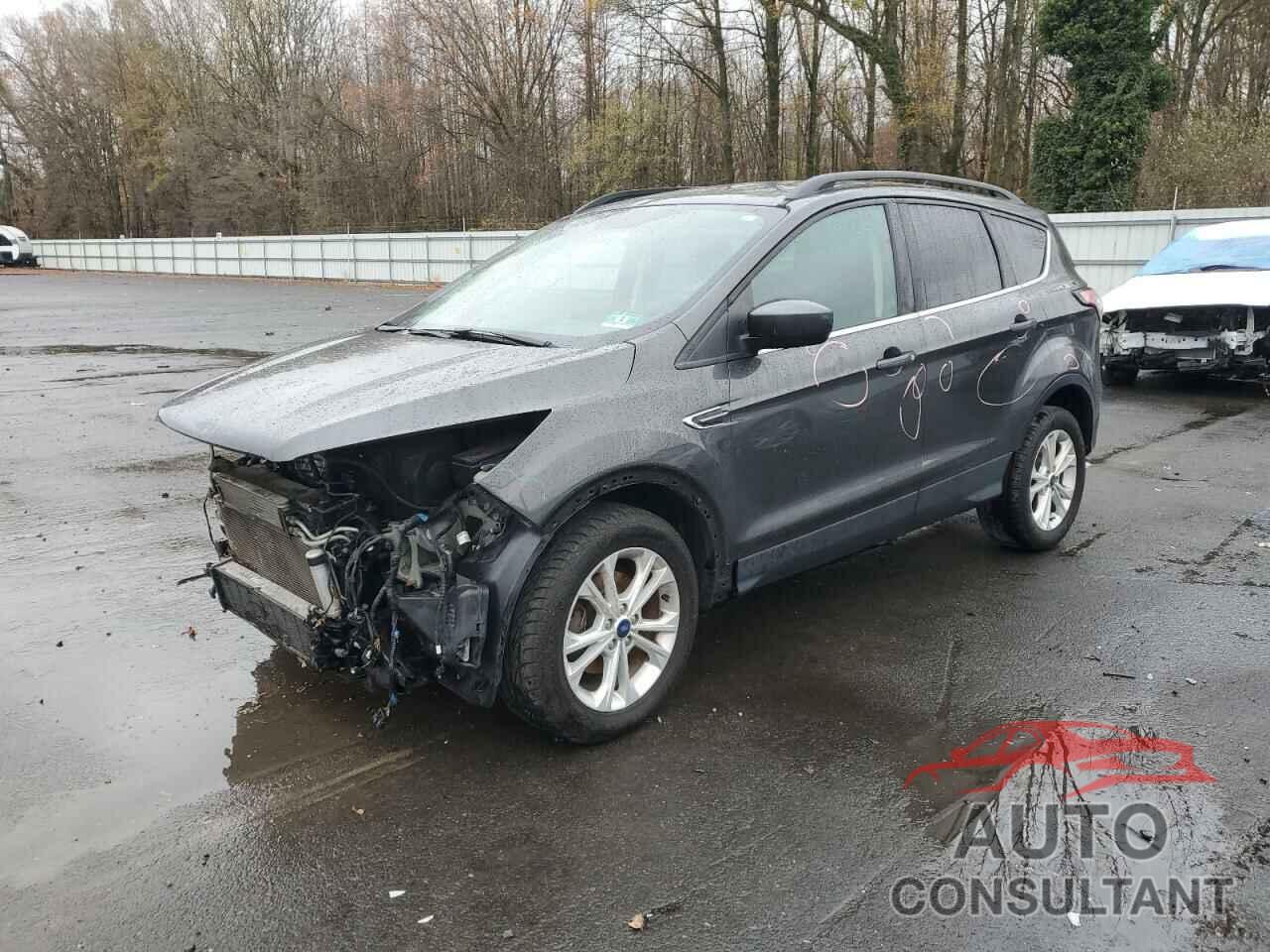 FORD ESCAPE 2018 - 1FMCU0GD5JUA60176