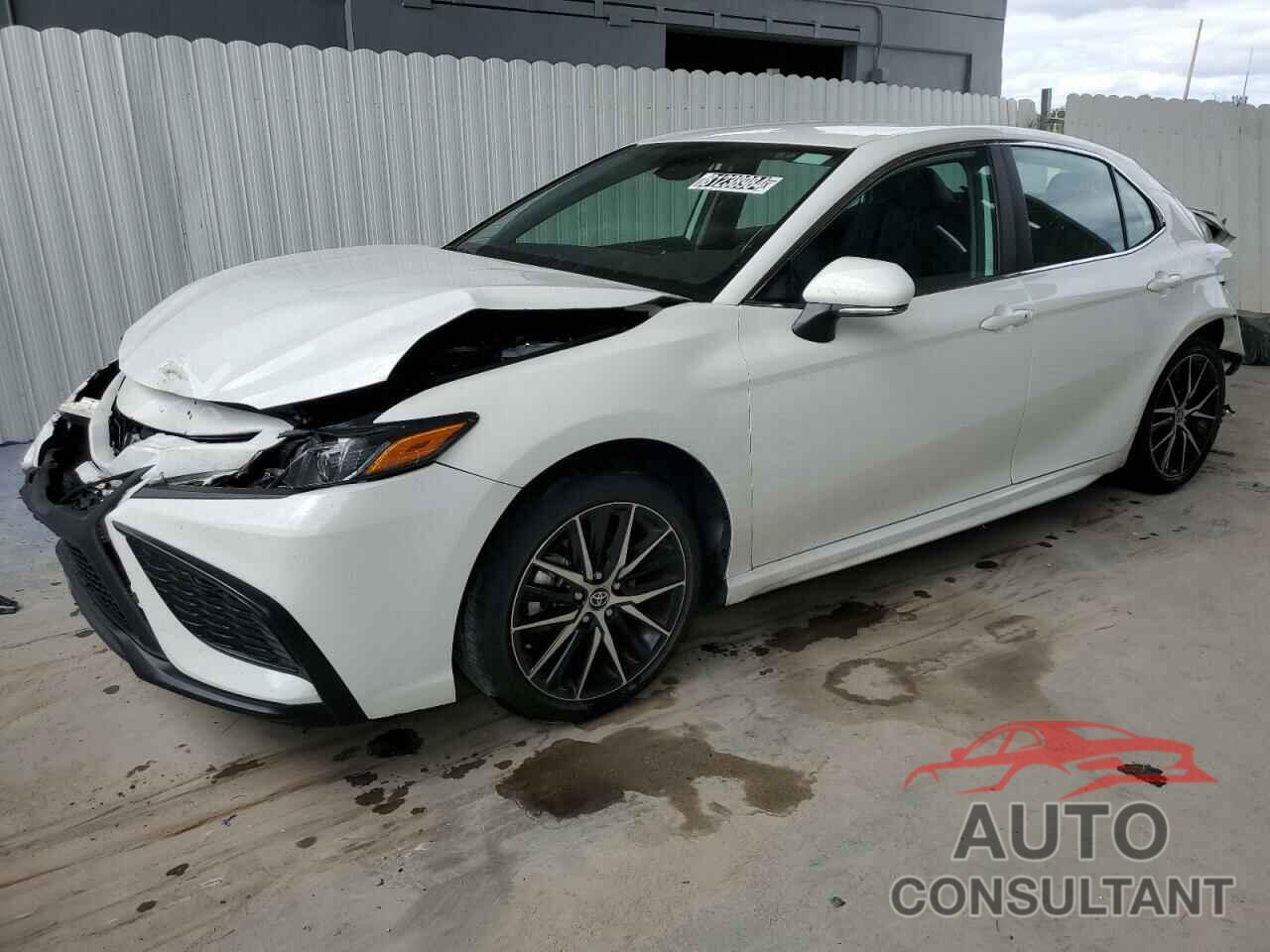 TOYOTA CAMRY 2024 - 4T1G11AK4RU234435