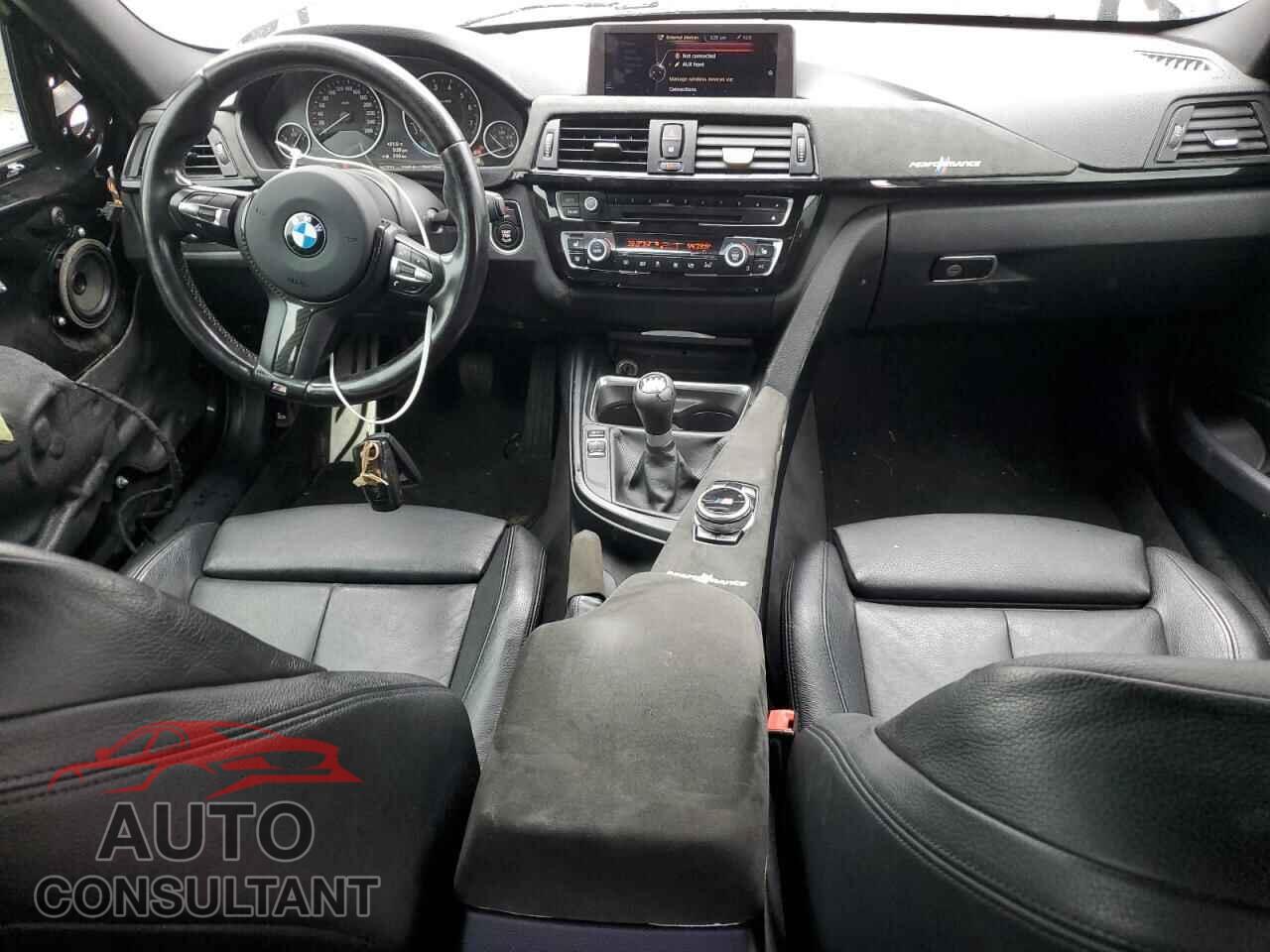 BMW 3 SERIES 2014 - WBA3B9C54EF801499
