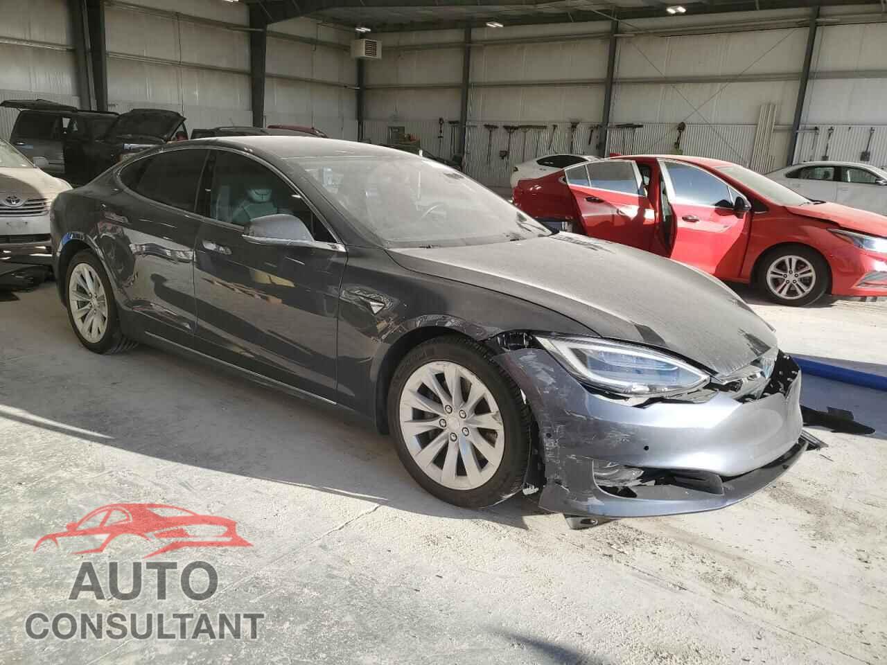 TESLA MODEL S 2017 - 5YJSA1E22HF217309