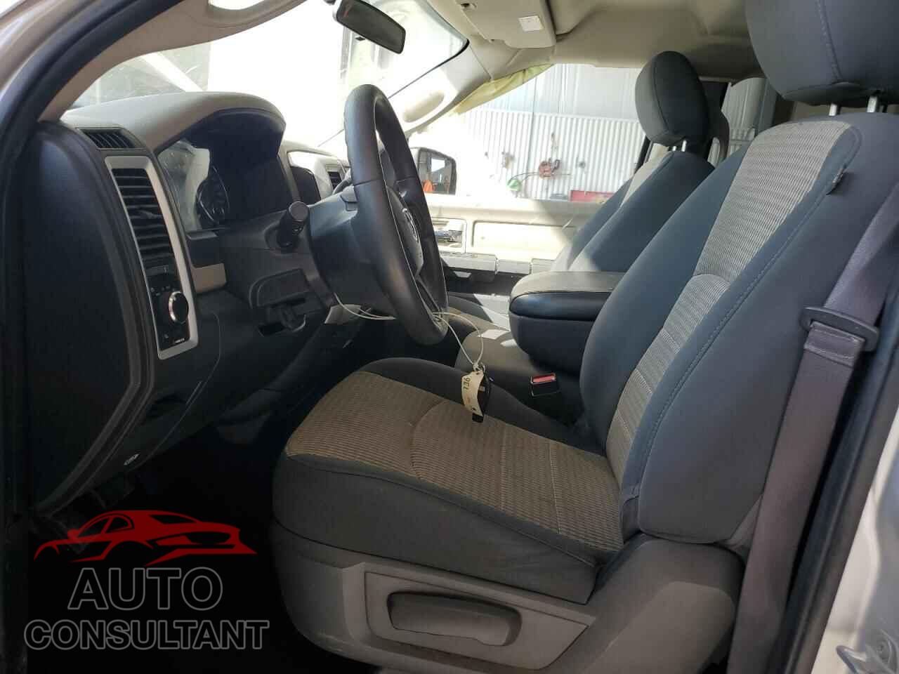 DODGE RAM 1500 2012 - 1C6RD7GP5CS245464