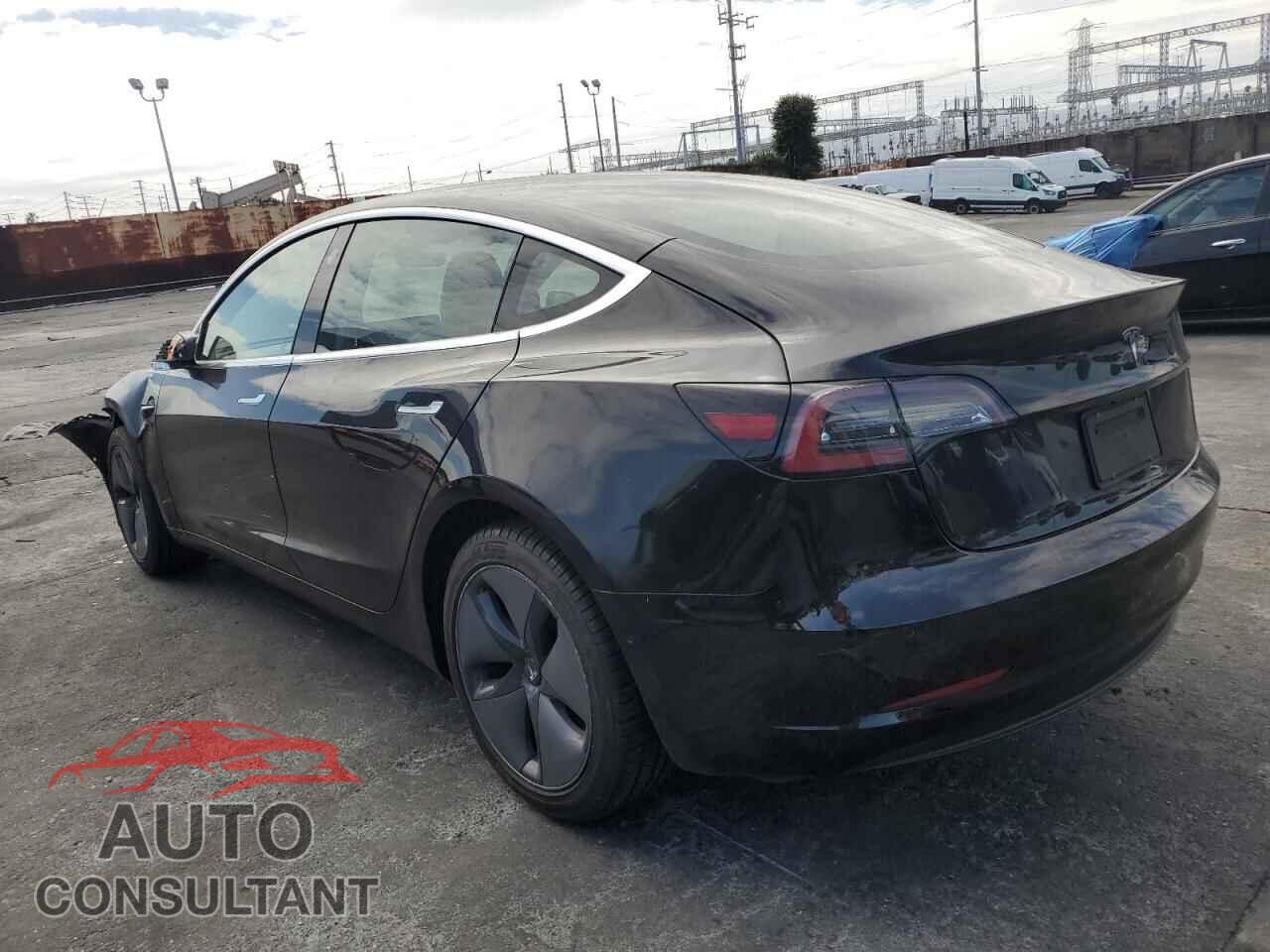 TESLA MODEL 3 2020 - 5YJ3E1EA0LF704565