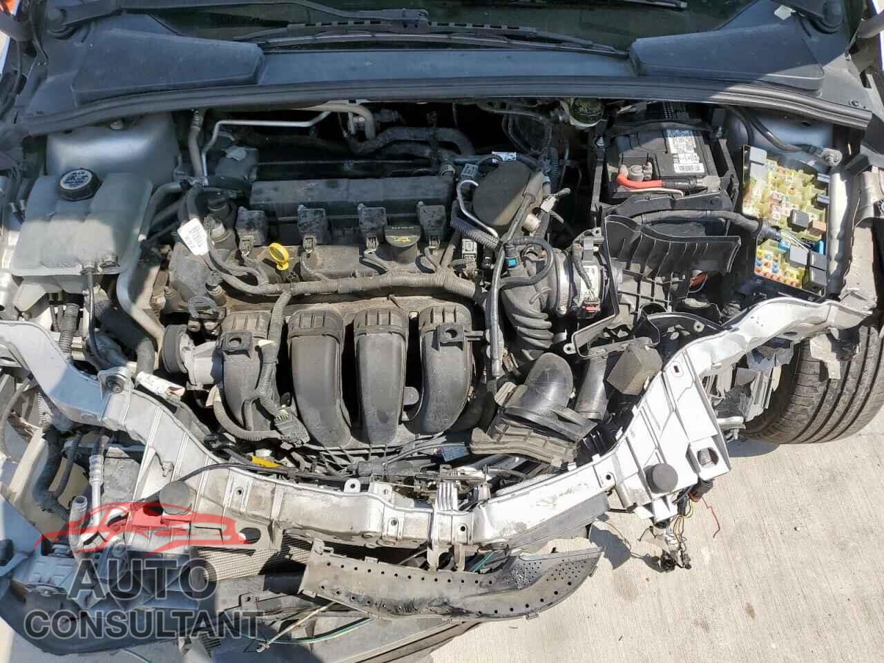 FORD FOCUS 2012 - 1FAHP3M21CL333487