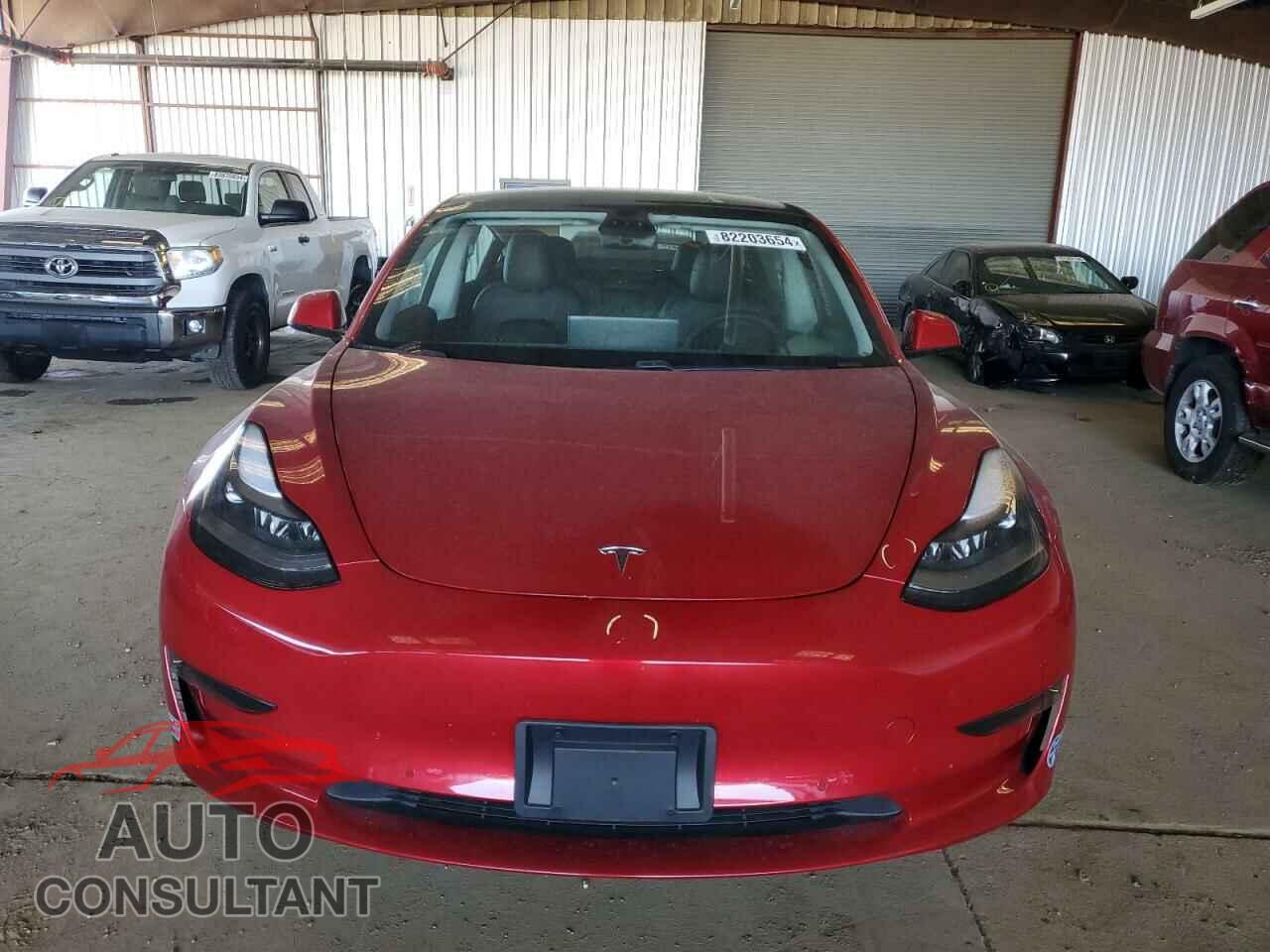 TESLA MODEL 3 2021 - 5YJ3E1EA2MF943133