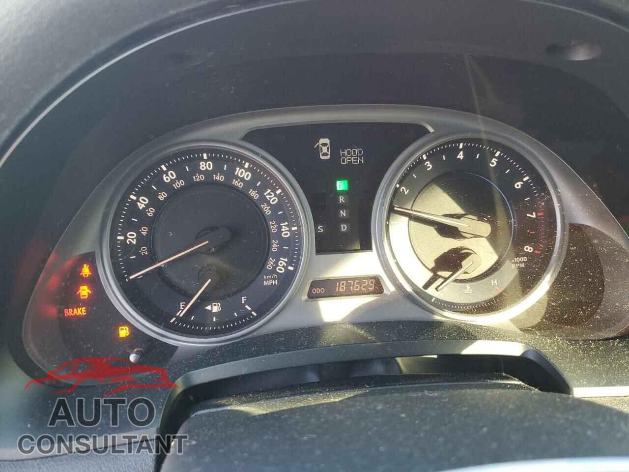 LEXUS IS 2010 - JTHBF5C21A5112357