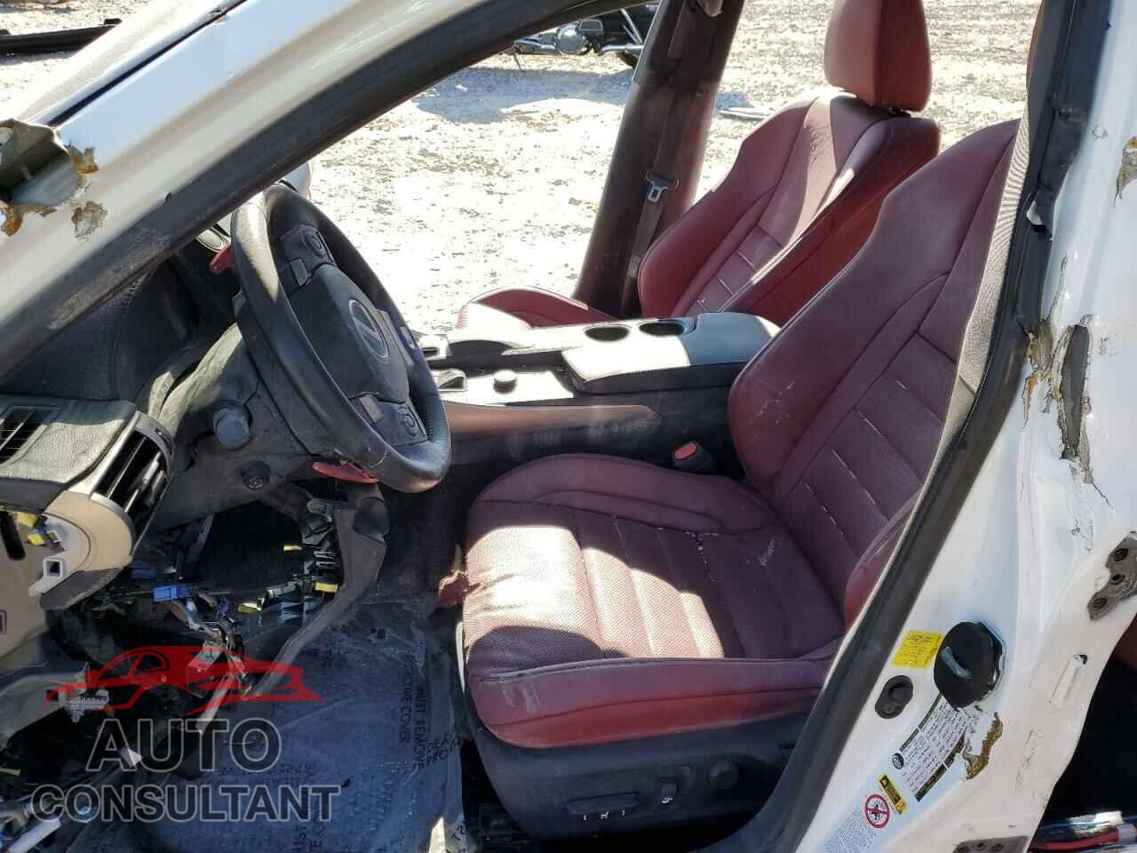 LEXUS IS 2014 - JTHBE1D23E5009618