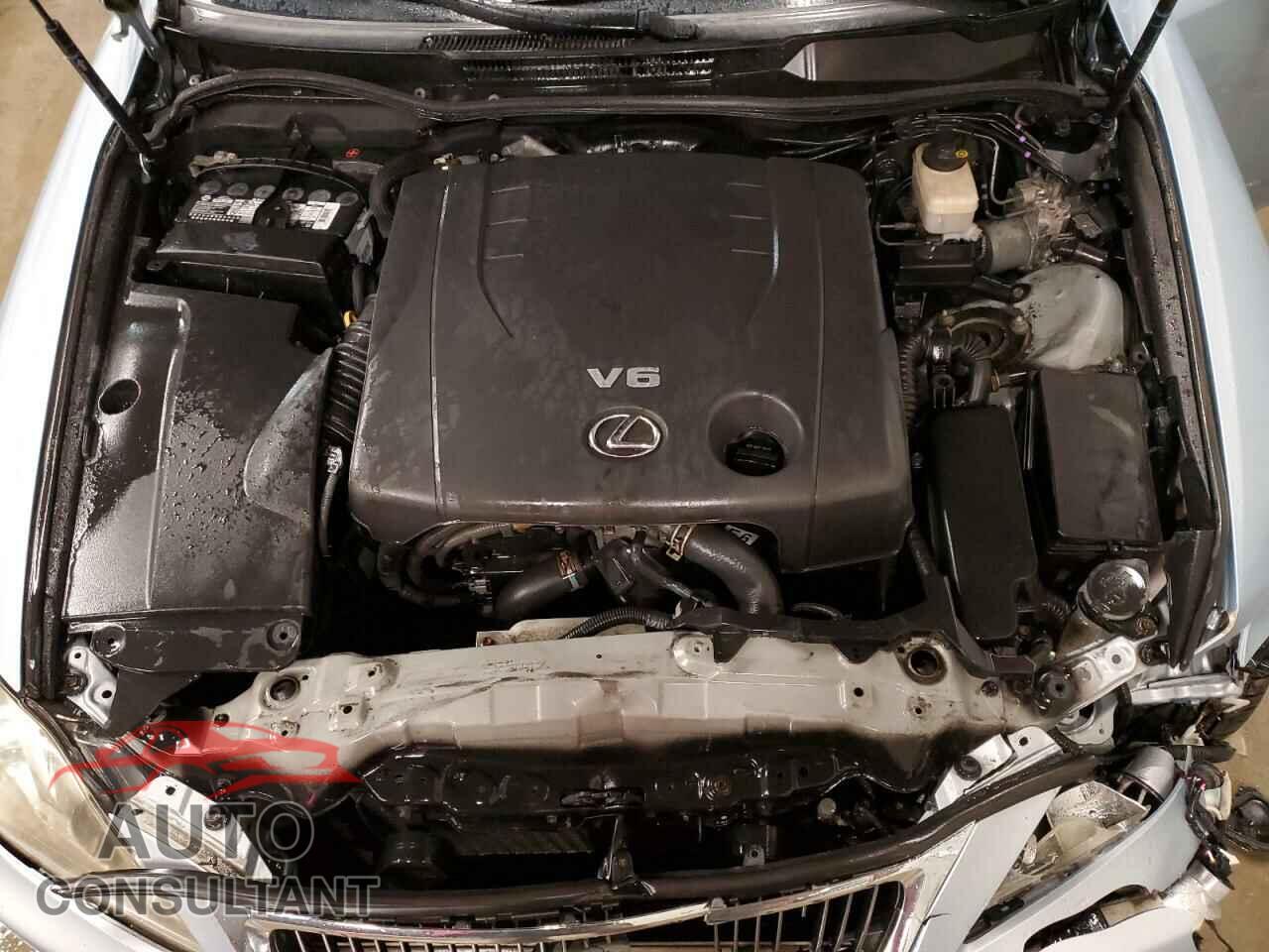 LEXUS IS 2011 - JTHBF5C25B5151146