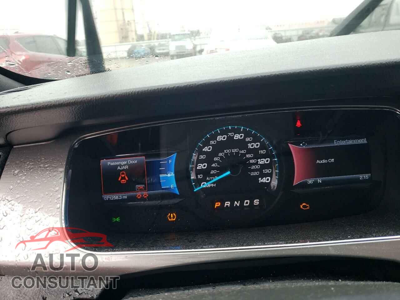 FORD TAURUS 2017 - 1FAHP2E80HG112850