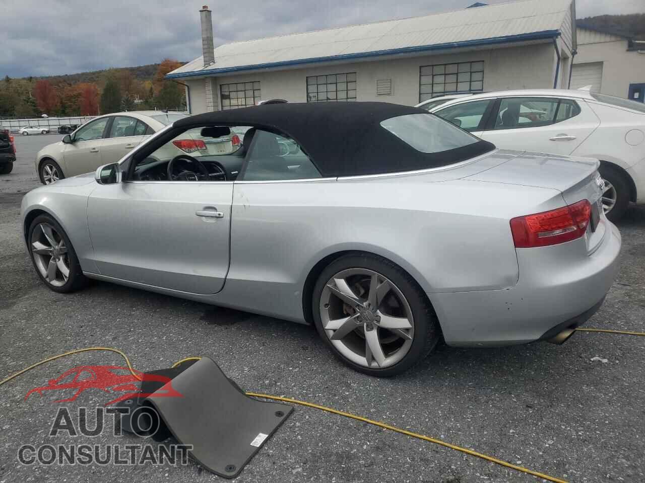 AUDI A5 2012 - WAULFAFH3CN004627