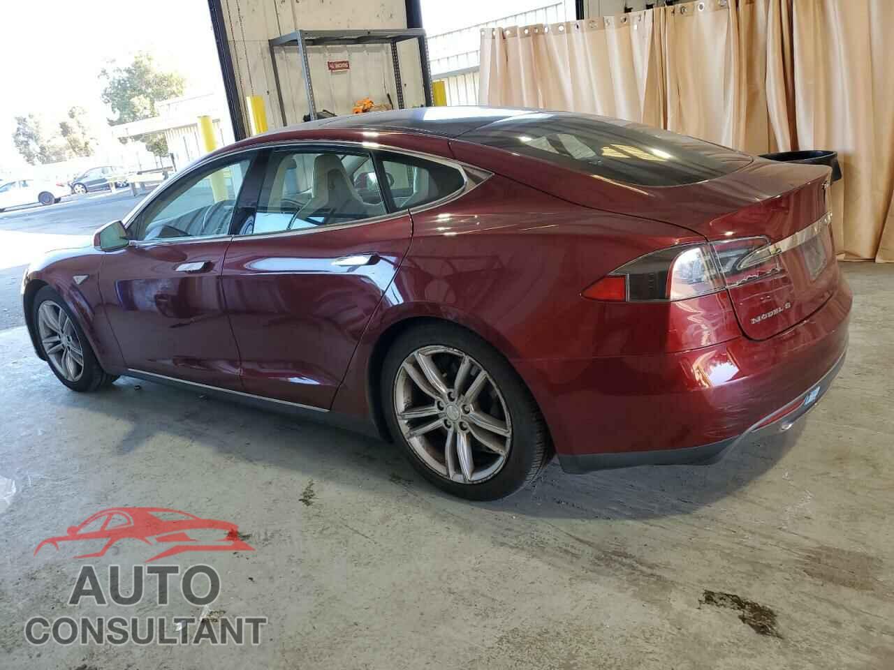 TESLA MODEL S 2012 - 5YJSA1DN7CFS00350