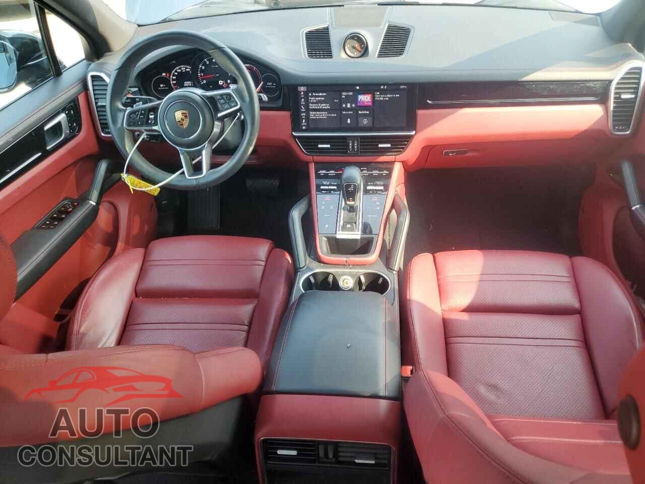 PORSCHE CAYENNE 2019 - WP1AA2AY9KDA14359