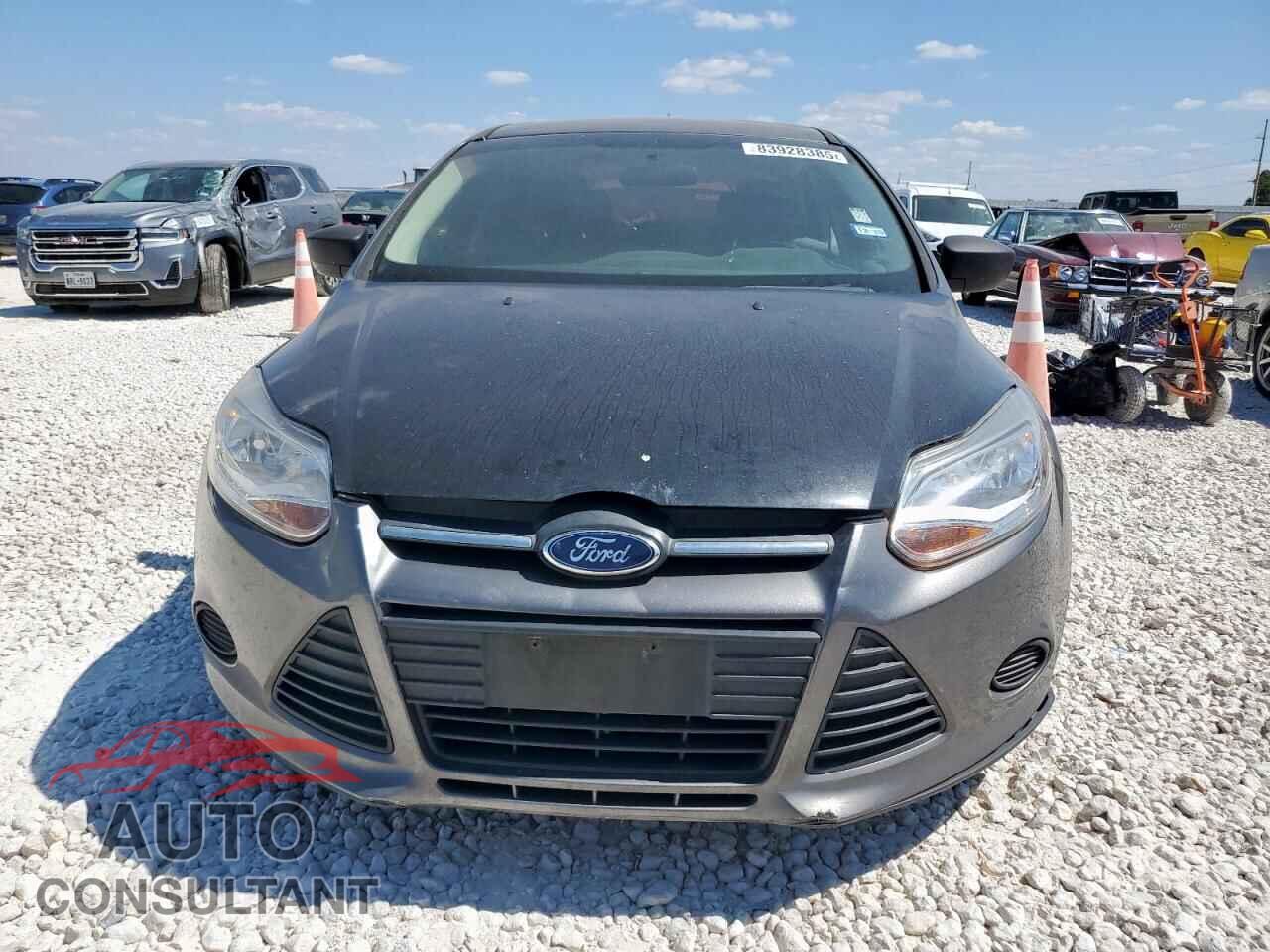 FORD FOCUS 2014 - 1FADP3E2XEL196369
