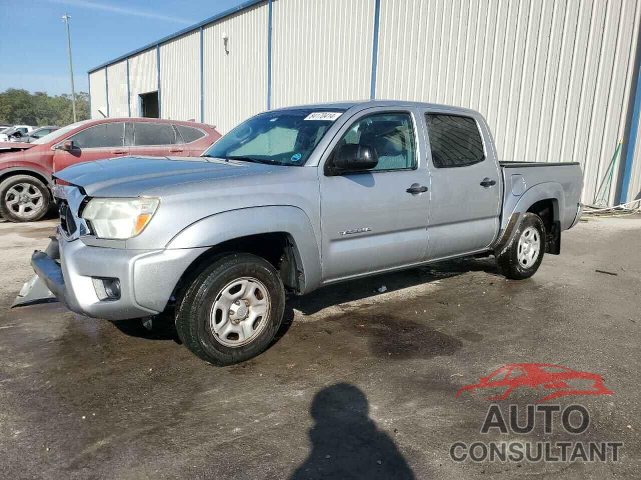 TOYOTA TACOMA 2015 - 5TFJX4CN8FX057481