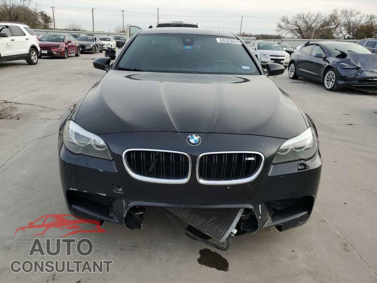 BMW M5 2013 - WBSFV9C58DC772976