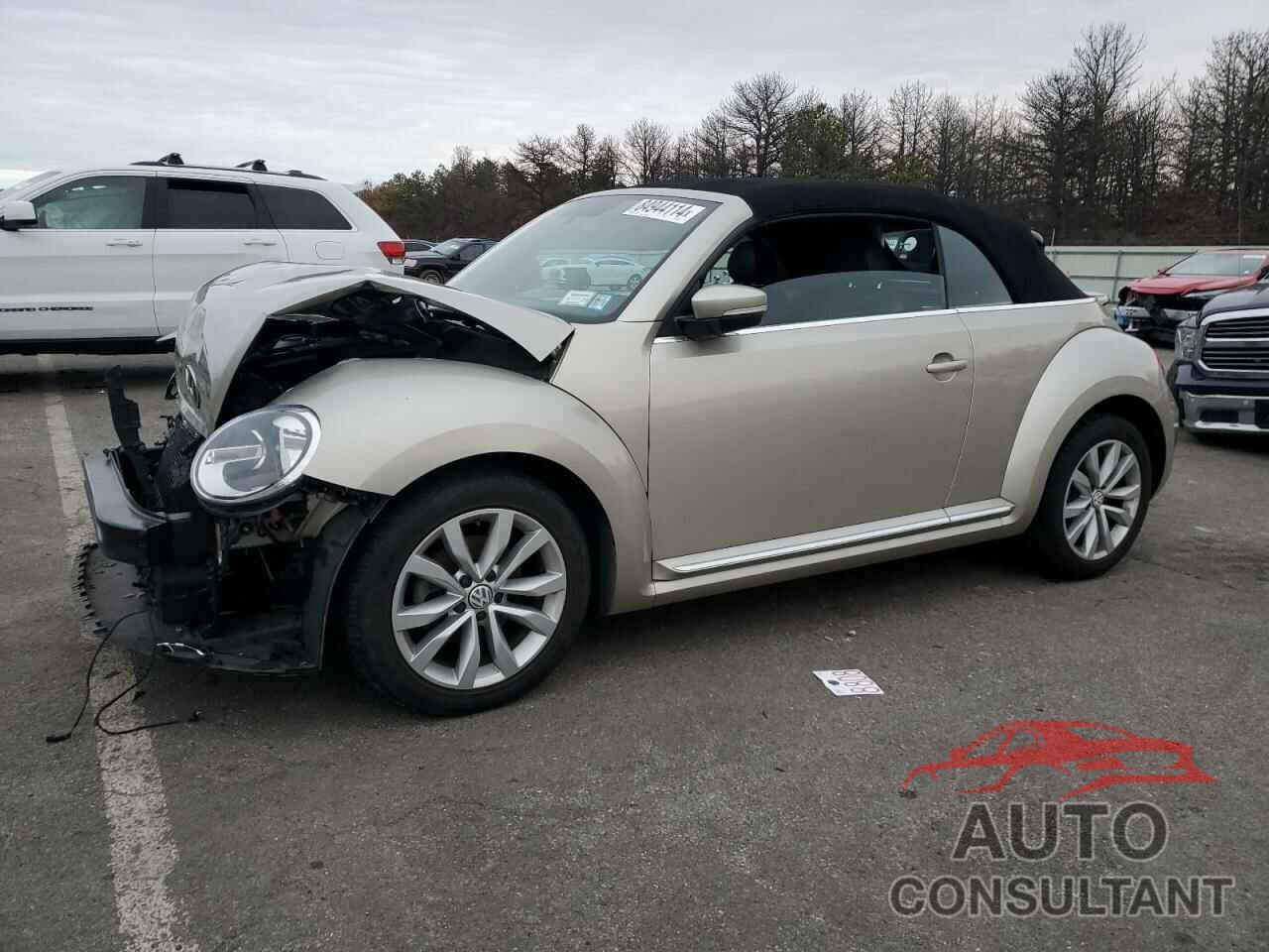 VOLKSWAGEN BEETLE 2013 - 3VW5X7AT5DM824496