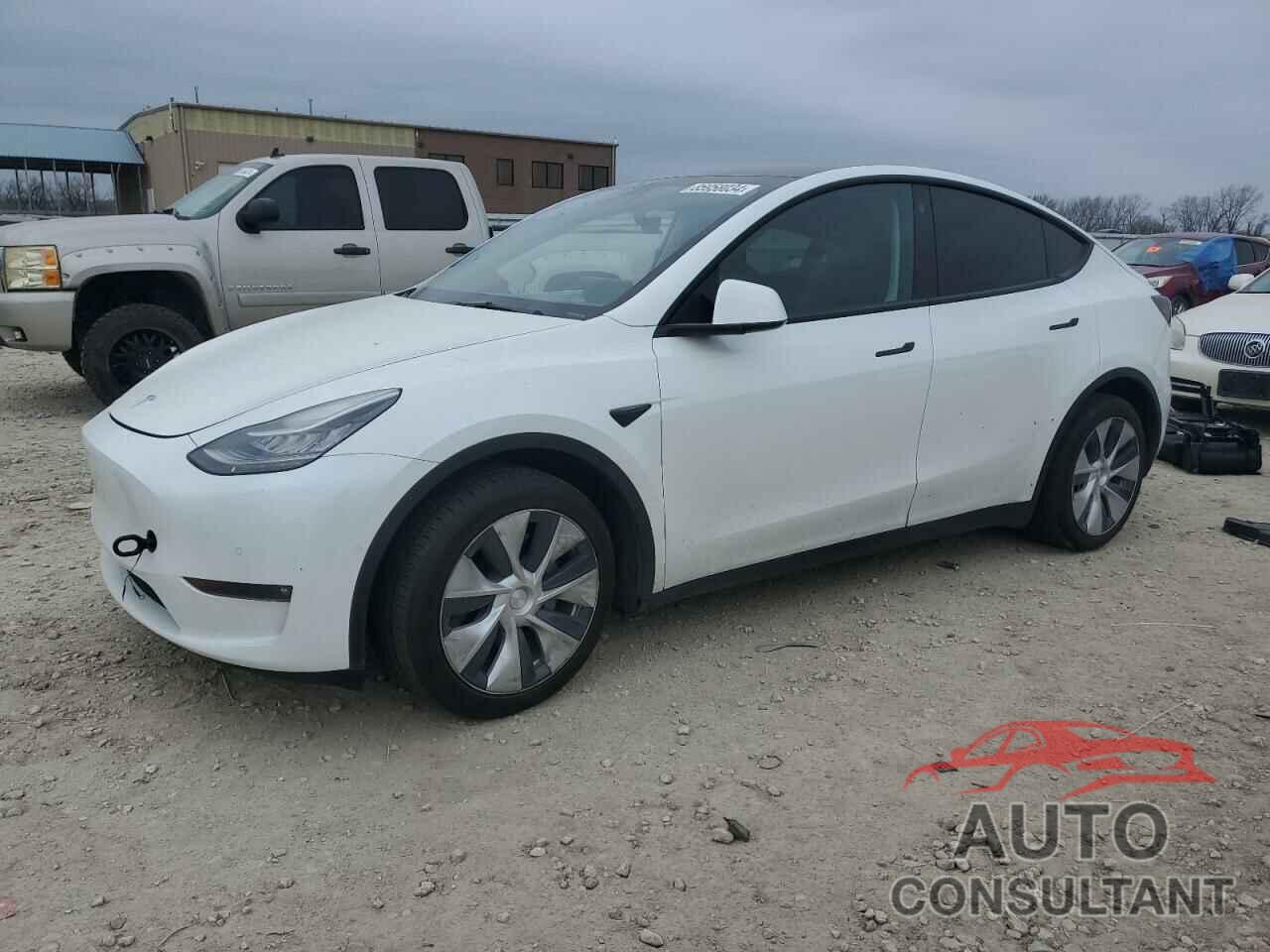 TESLA MODEL Y 2021 - 5YJYGDEE1MF192398