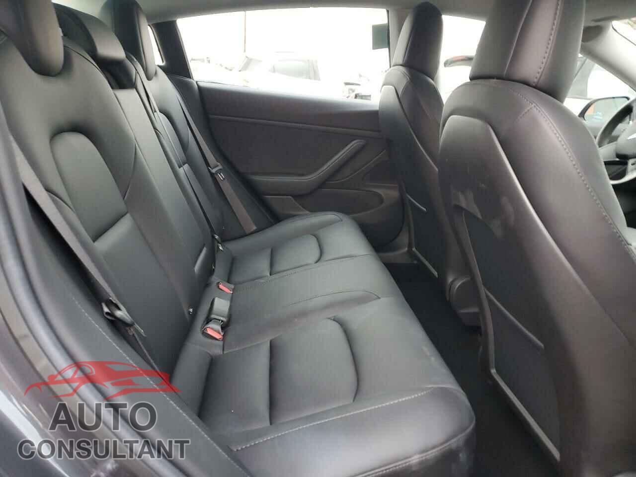 TESLA MODEL 3 2018 - 5YJ3E1EB4JF115802