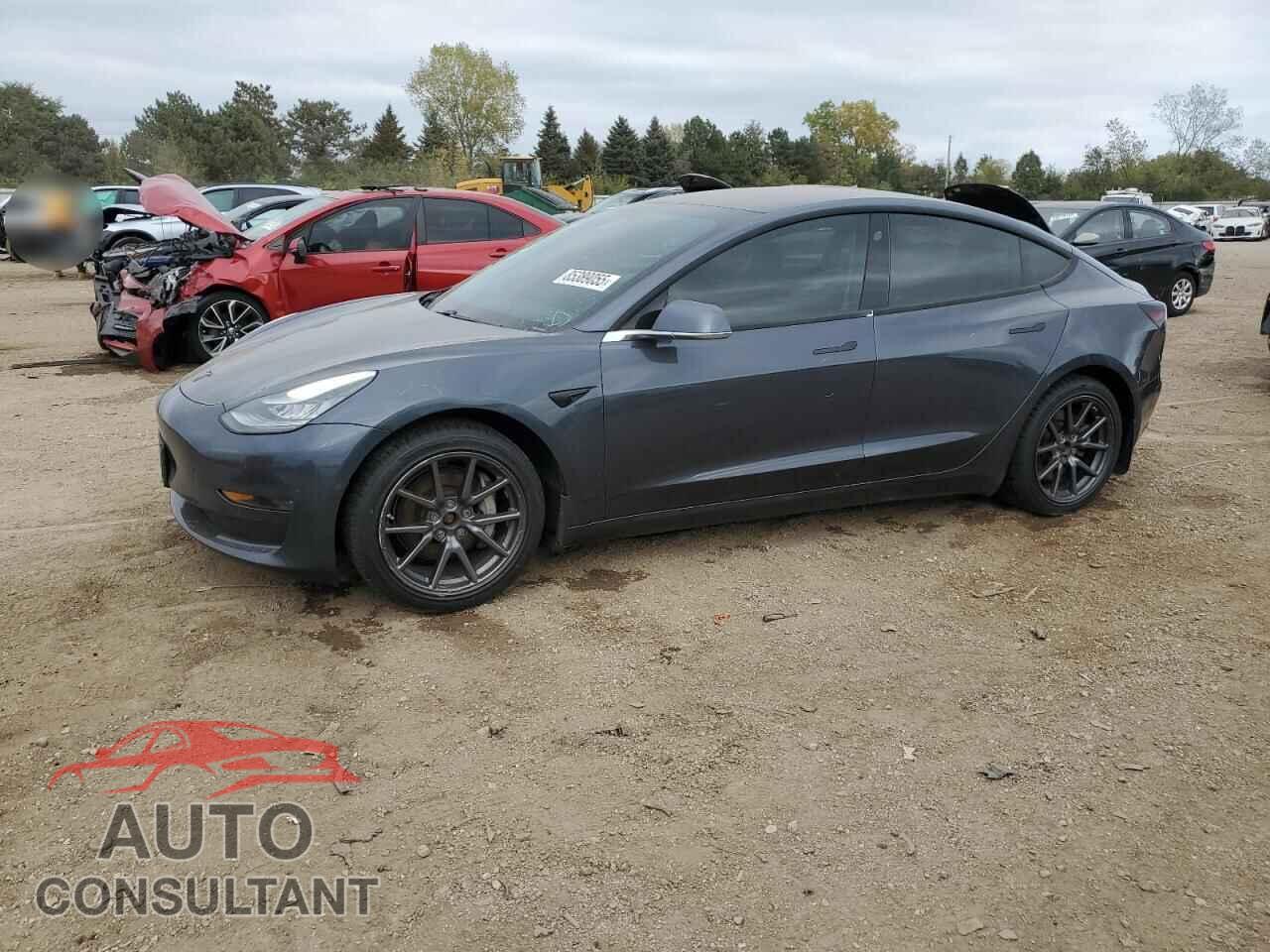 TESLA MODEL 3 2018 - 5YJ3E1EB8JF104298