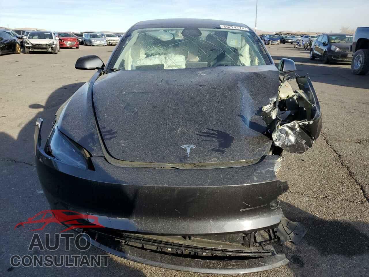 TESLA MODEL 3 2024 - 5YJ3E1EA6RF868668