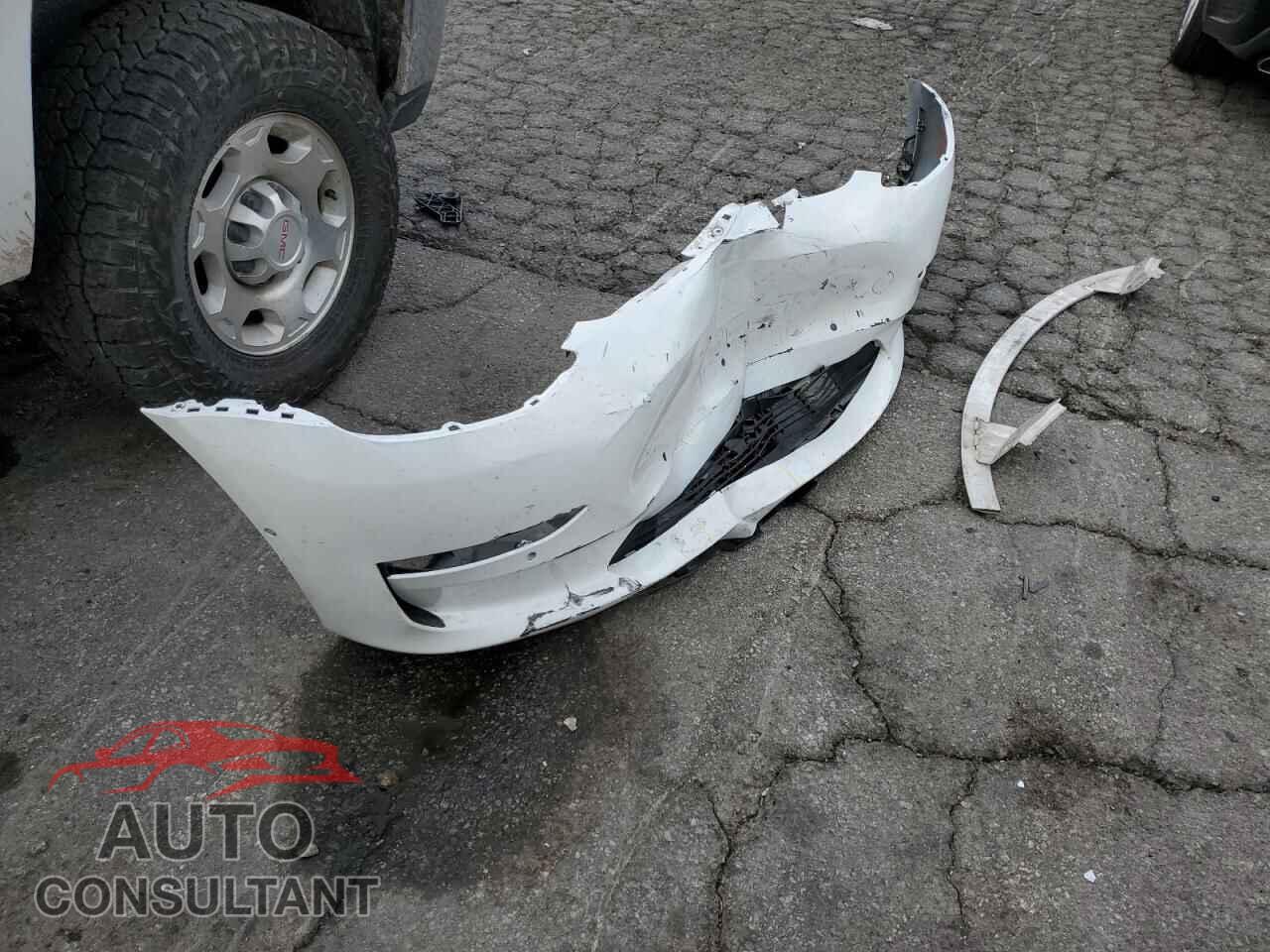 TESLA MODEL 3 2021 - 5YJ3E1EB9MF876359