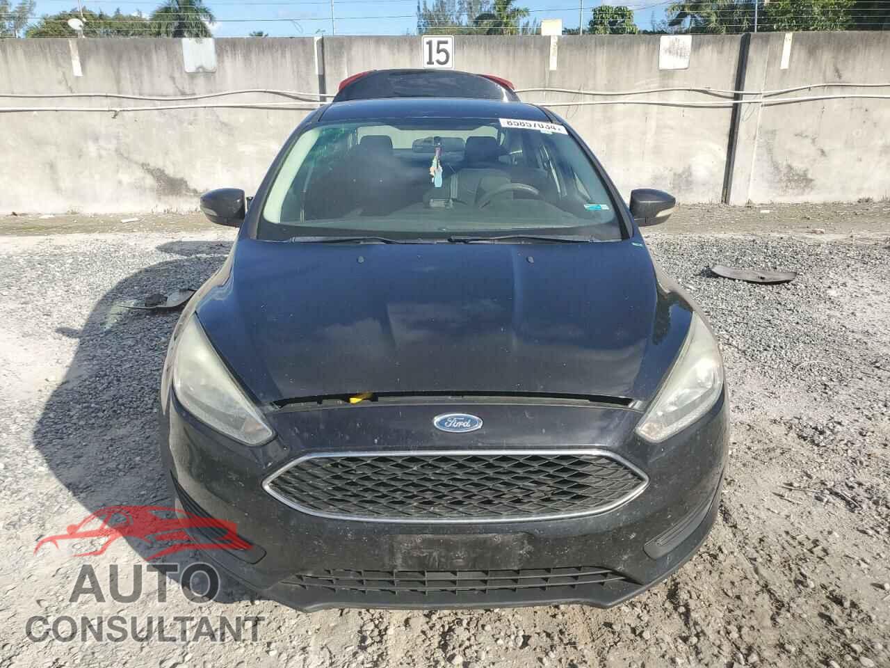 FORD FOCUS 2015 - 1FADP3F26FL205682