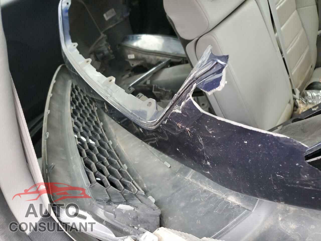 HONDA CRV 2019 - 5J6RW2H89KL000599