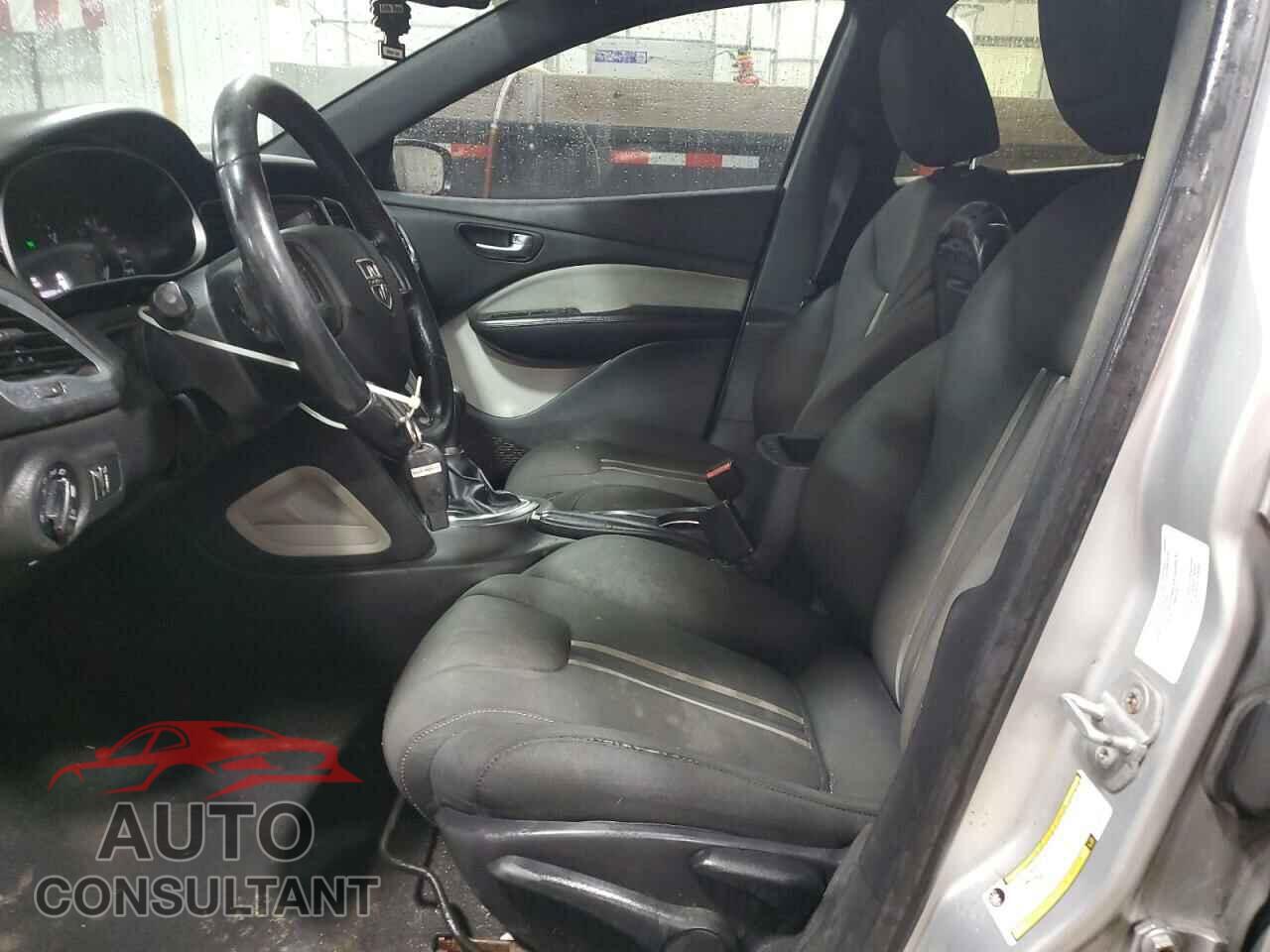 DODGE DART 2013 - 1C3CDFBA8DD210472