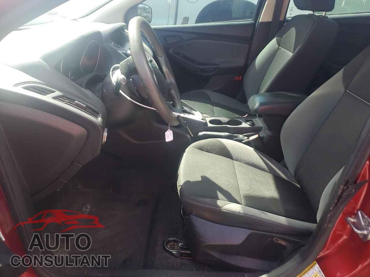FORD FOCUS 2012 - 1FAHP3K23CL444593