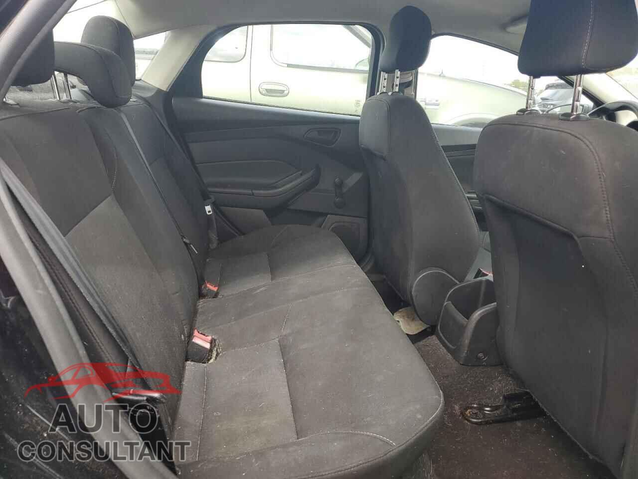 FORD FOCUS 2016 - 1FADP3E29GL334955