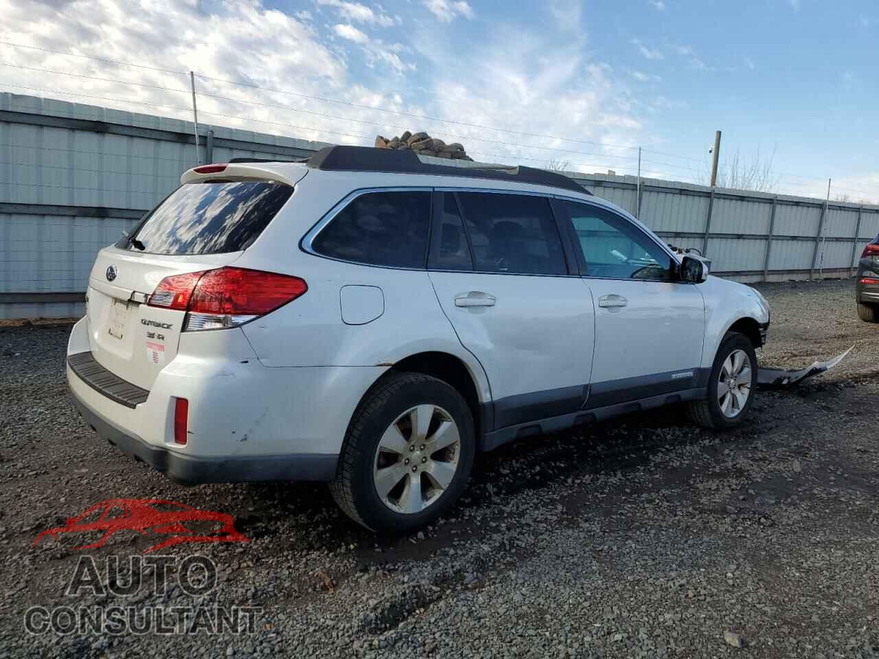 SUBARU OUTBACK 2010 - 4S4BRDKC7A2365998