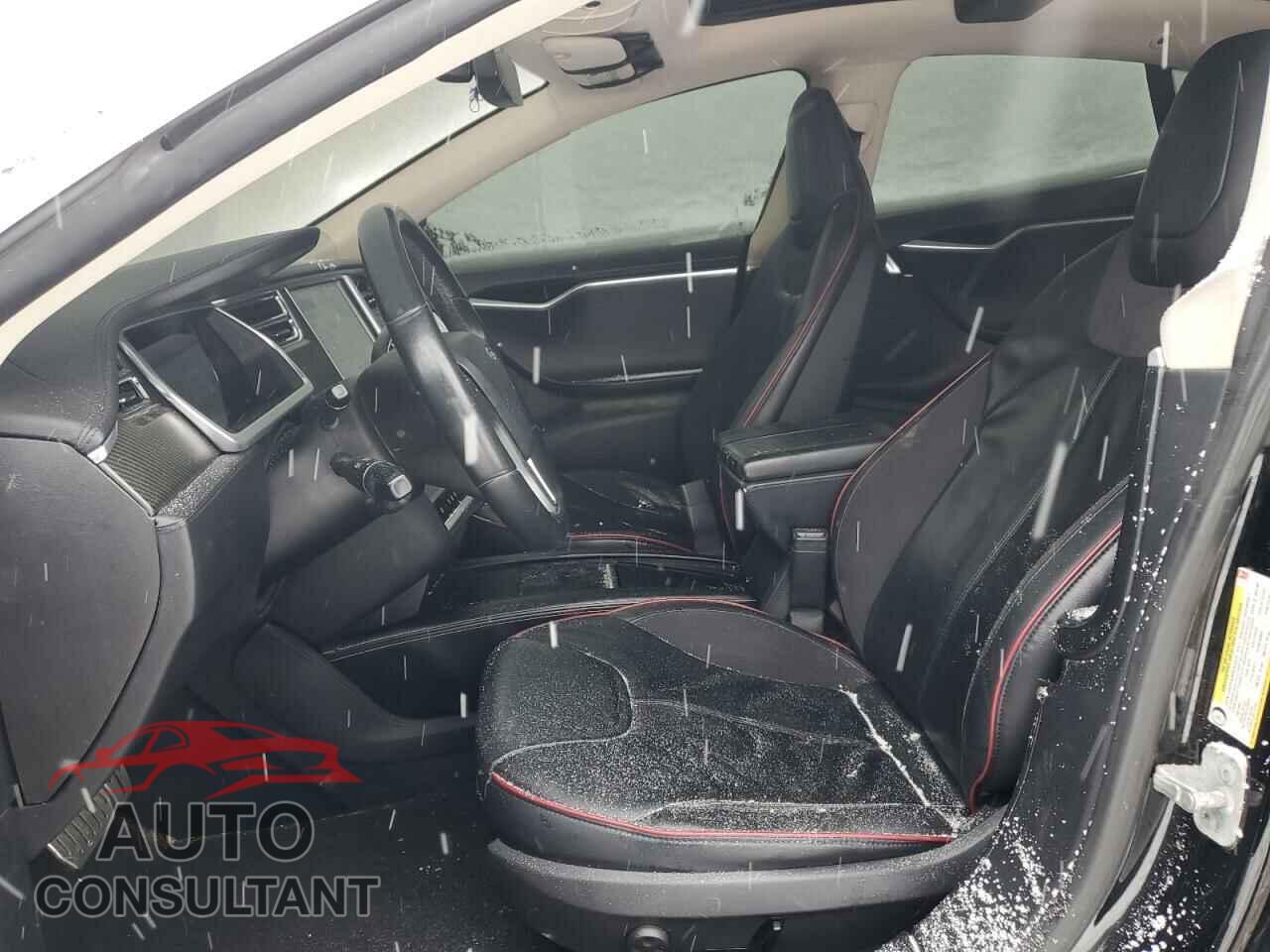 TESLA MODEL S 2013 - 5YJSA1DP9DFP07902