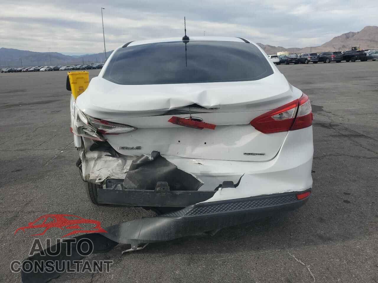 FORD FOCUS 2012 - 1FAHP3E20CL466076