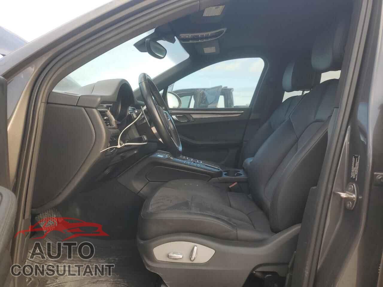 PORSCHE MACAN 2015 - WP1AB2A5XFLB52751