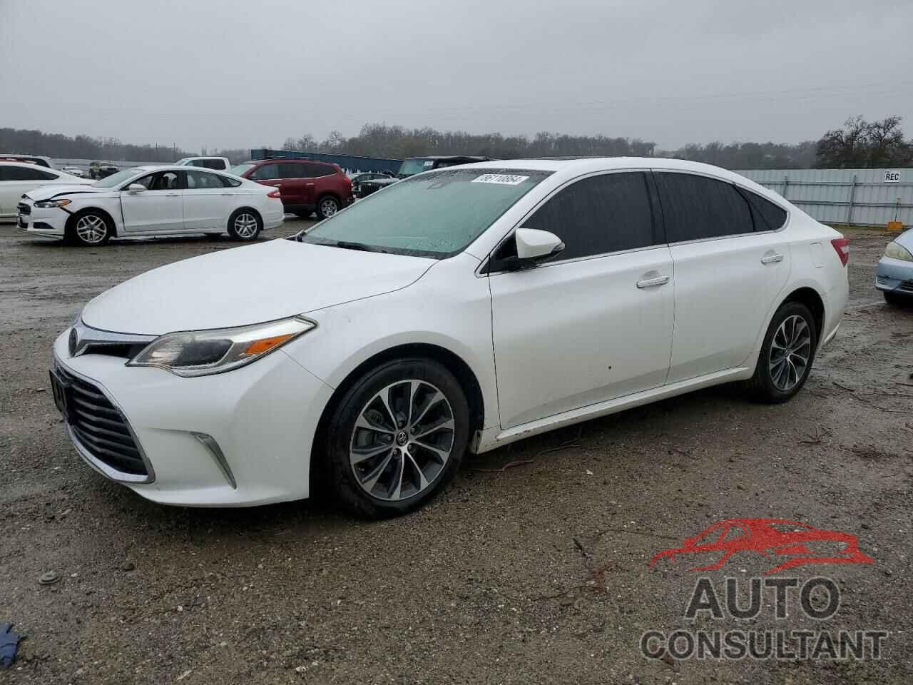 TOYOTA AVALON 2018 - 4T1BK1EB9JU272989