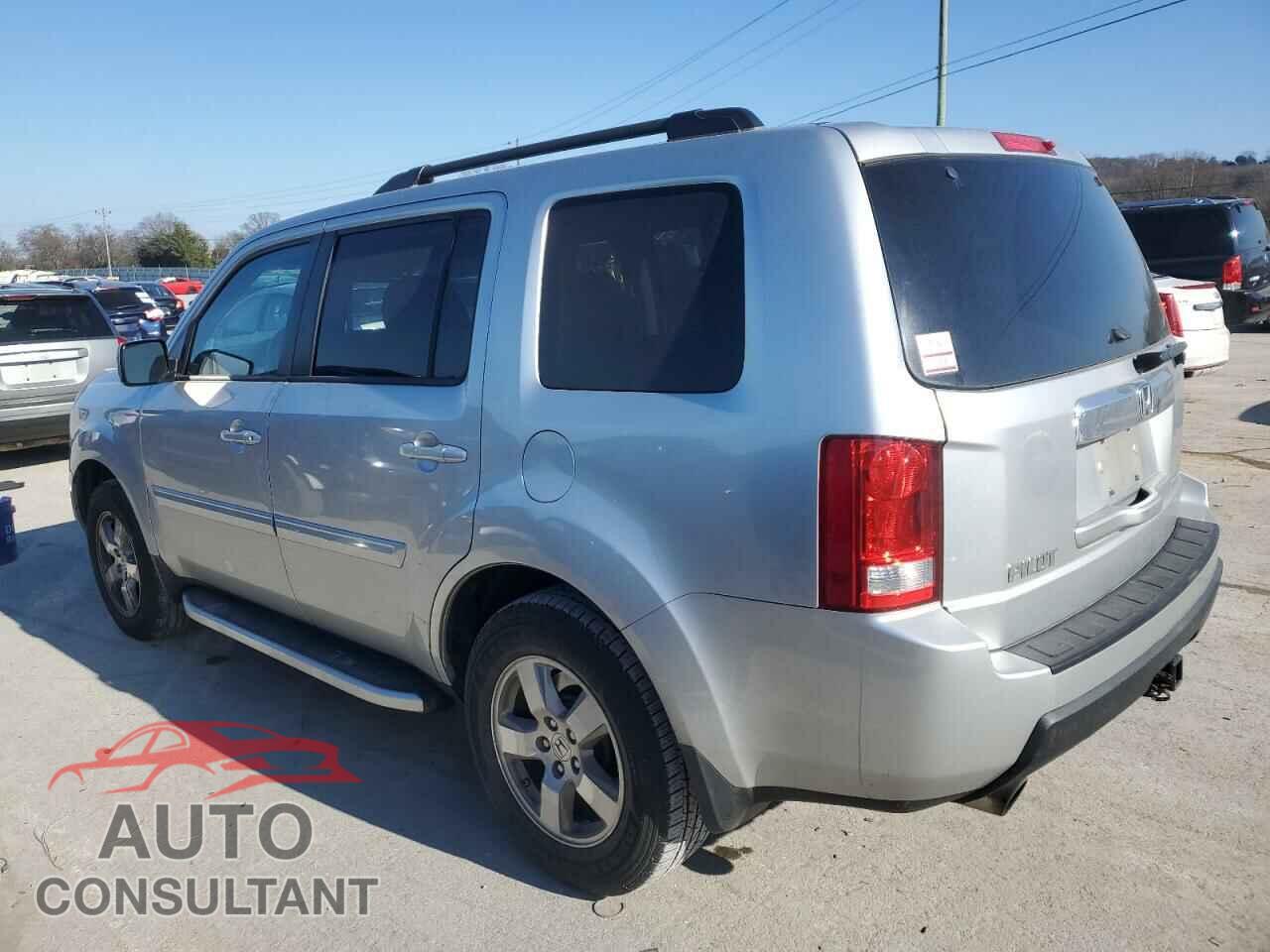 HONDA PILOT 2011 - 5FNYF3H57BB020558