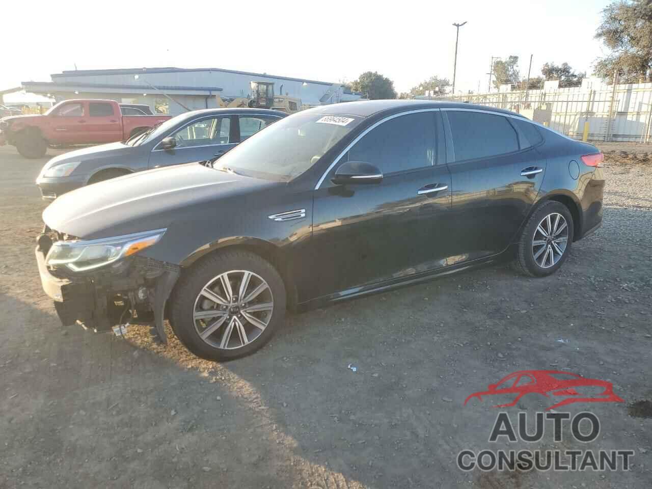 KIA OPTIMA 2019 - 5XXGT4L36KG373094