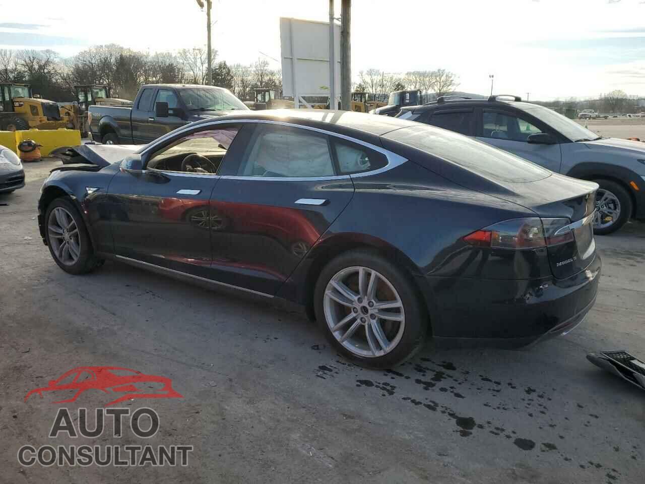 TESLA MODEL S 2015 - 5YJSA1S1XFF080712