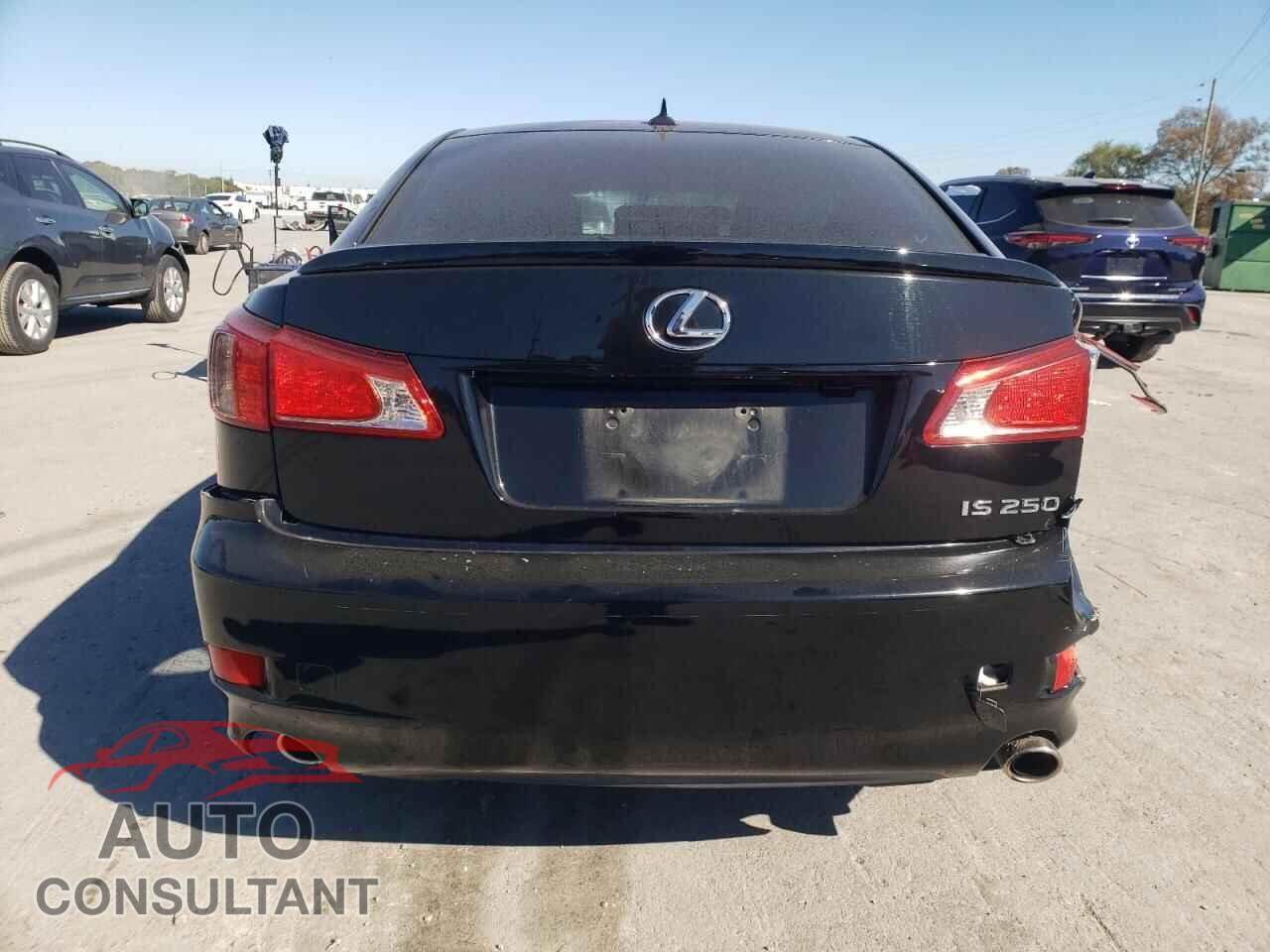 LEXUS IS 2012 - JTHBF5C22C5177348