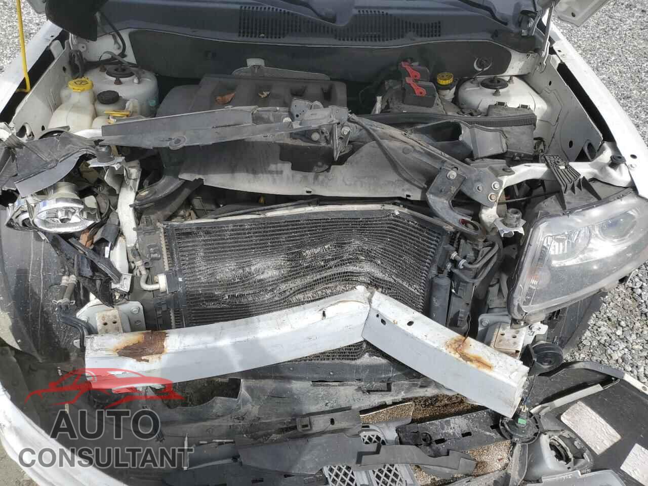 JEEP COMPASS 2015 - 1C4NJDCB2FD188352