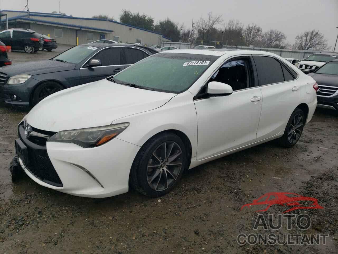 TOYOTA CAMRY 2015 - 4T1BK1FK4FU556035