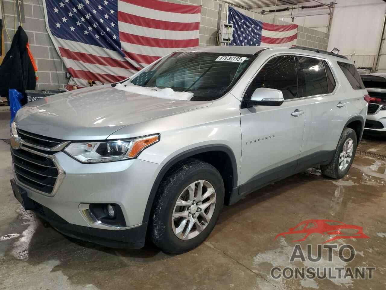 CHEVROLET TRAVERSE 2019 - 1GNERGKW2KJ243531