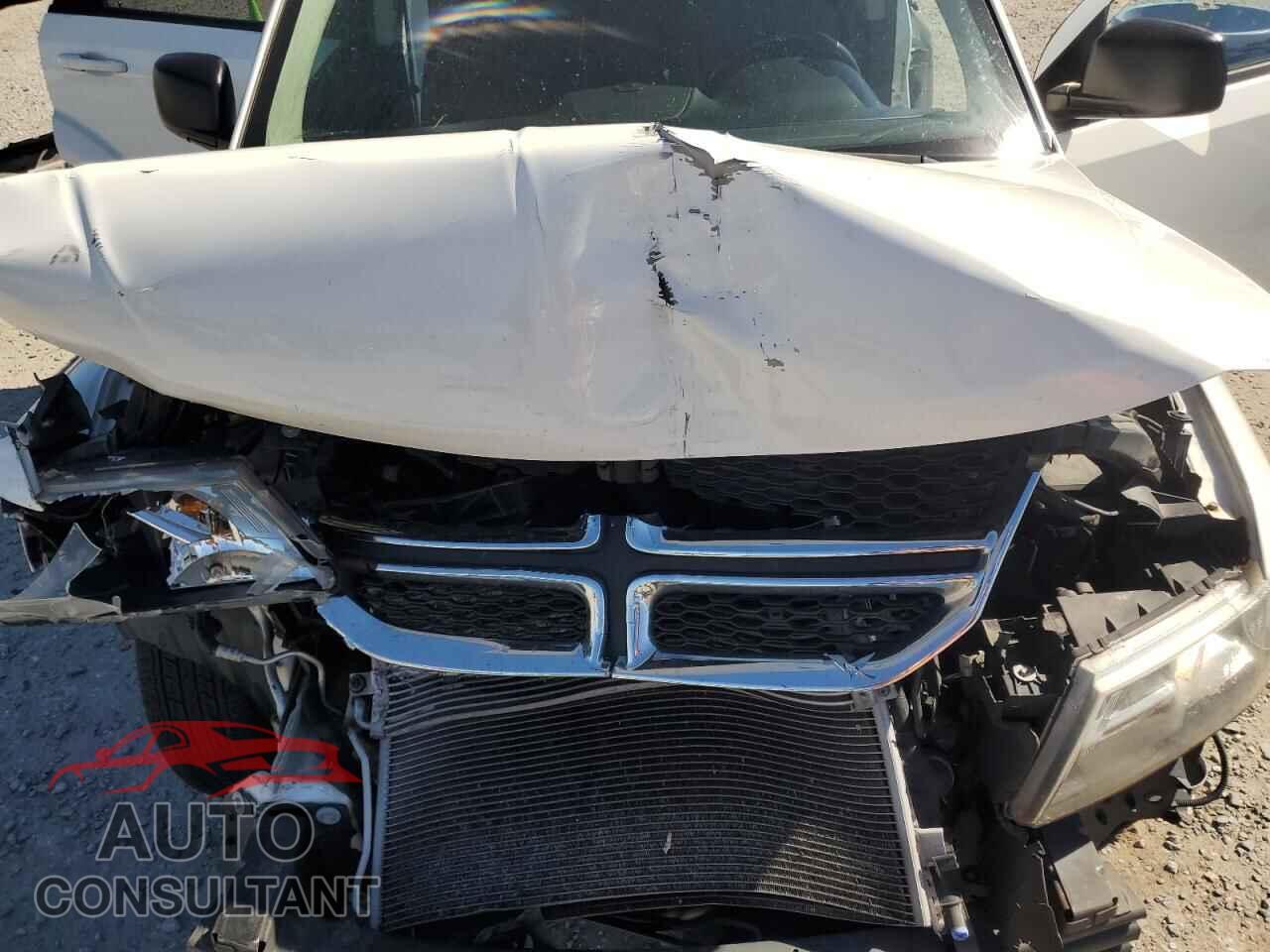 DODGE JOURNEY 2017 - 3C4PDCABXHT552334