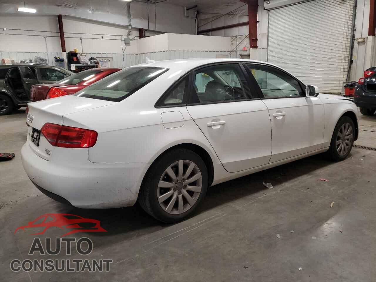 AUDI A4 2012 - WAUBFAFL7CN020037